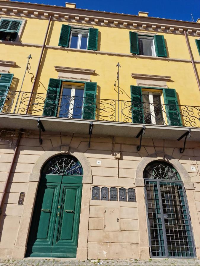 Hotel Piazza Duomo Tuscania Exterior foto